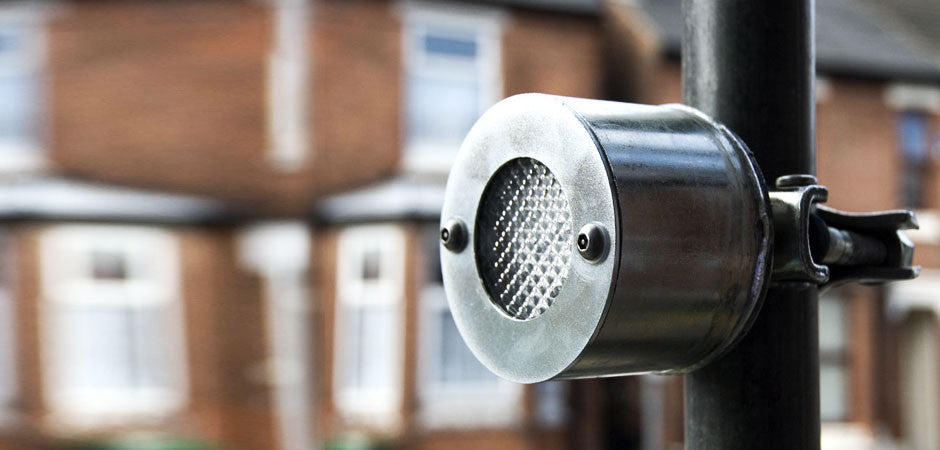 Heavy-Duty Battery-Powered Scaffold Light with Amber Flash – Built for Safety & Visibility