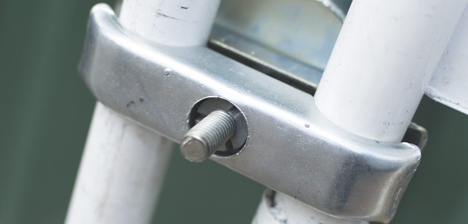 Battery-Powered Walkway Safety Light – High-Intensity LED with Dusk-to-Dawn Sensor for Paths, Hoarding, Fencing & Scaffolding