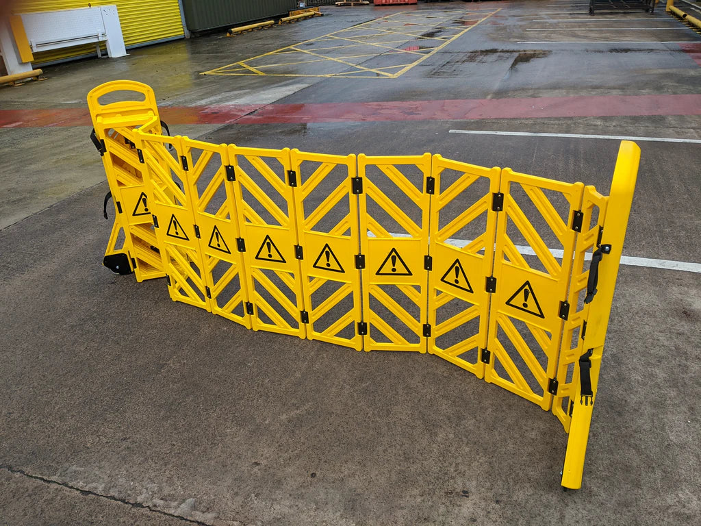 Expandable Mobile Safety Barrier
