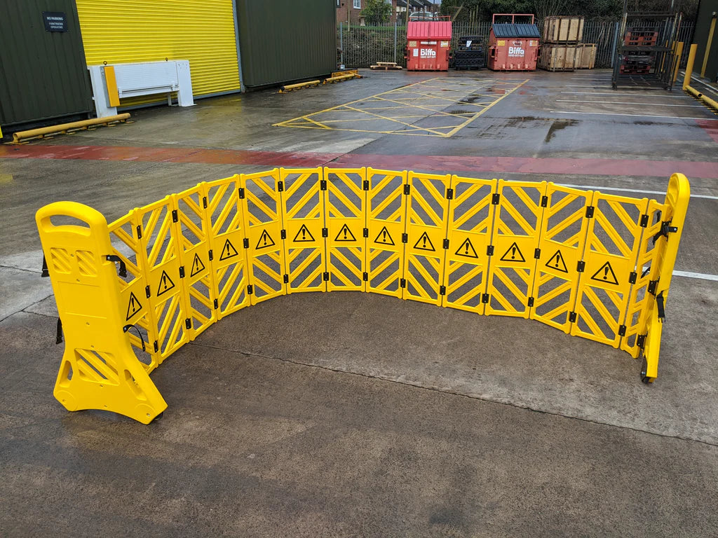 Expandable Mobile Safety Barrier