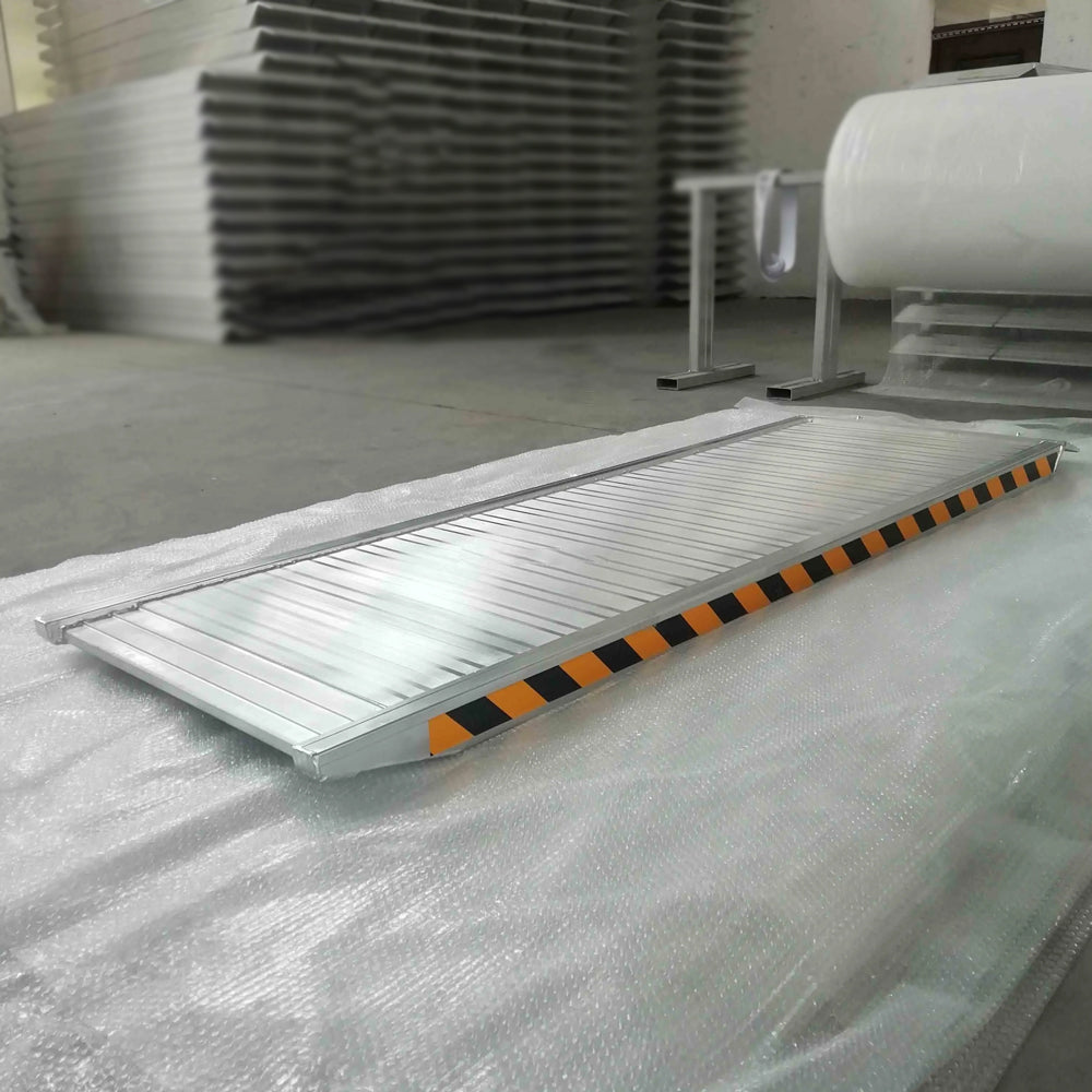 Viper Economy Van Ramp – 900 kg Heavy-Duty • Lightweight Aluminium • Affordable & Versatile