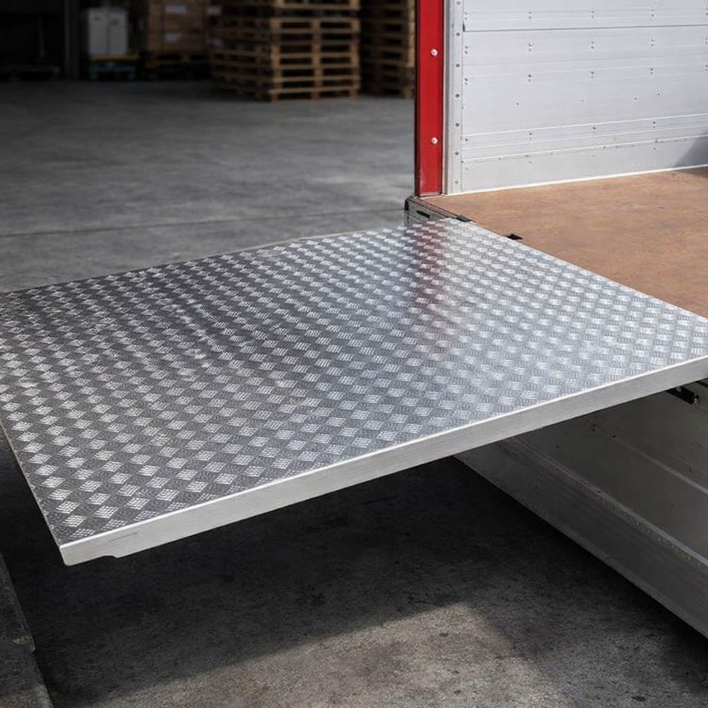 Removable Loading Bridge – 1800mm x 1250mm – 610kg Capacity – Commercial Use