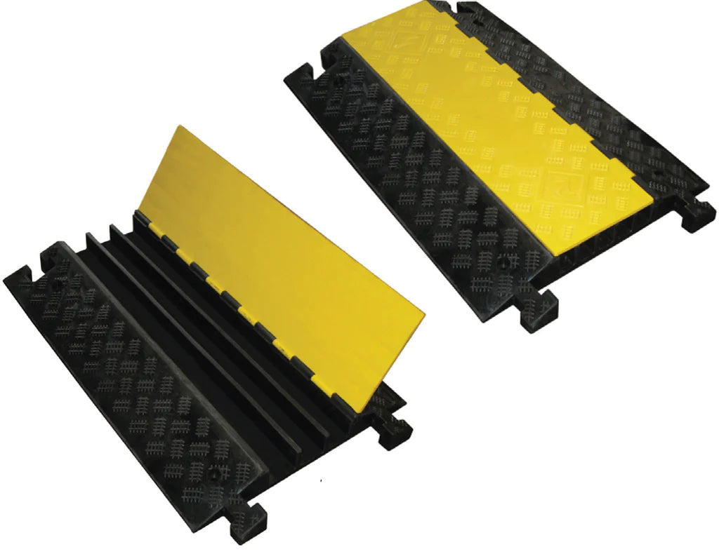 Heavy-Duty 3 Channel External Cable Protector Ramp – Outdoor Rubber Cable Guard for Traffic & Pedestrian Safety