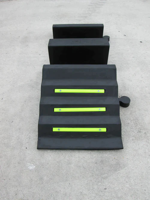 HGV Hose & Cable Protection Ramp – Heavy-Duty Road Cable Guard for Industrial Vehicle Traffic