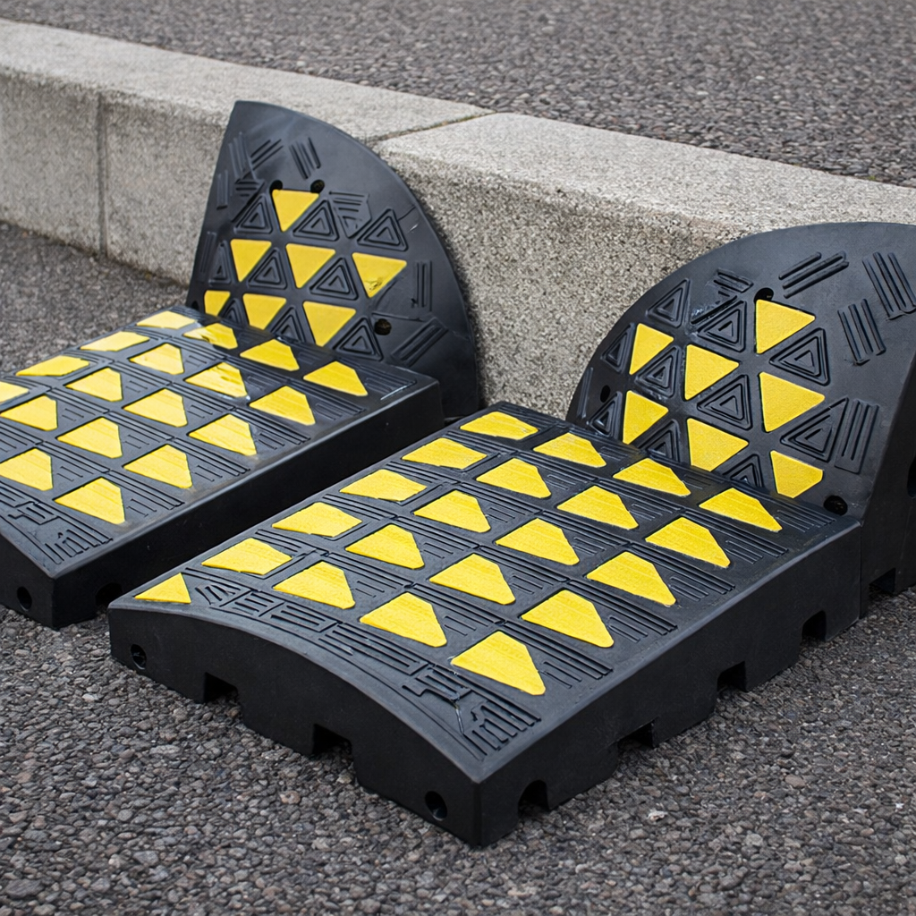 Rubber Kerb Ramp Kit – 200mm – Heavy Duty – Vehicle Access