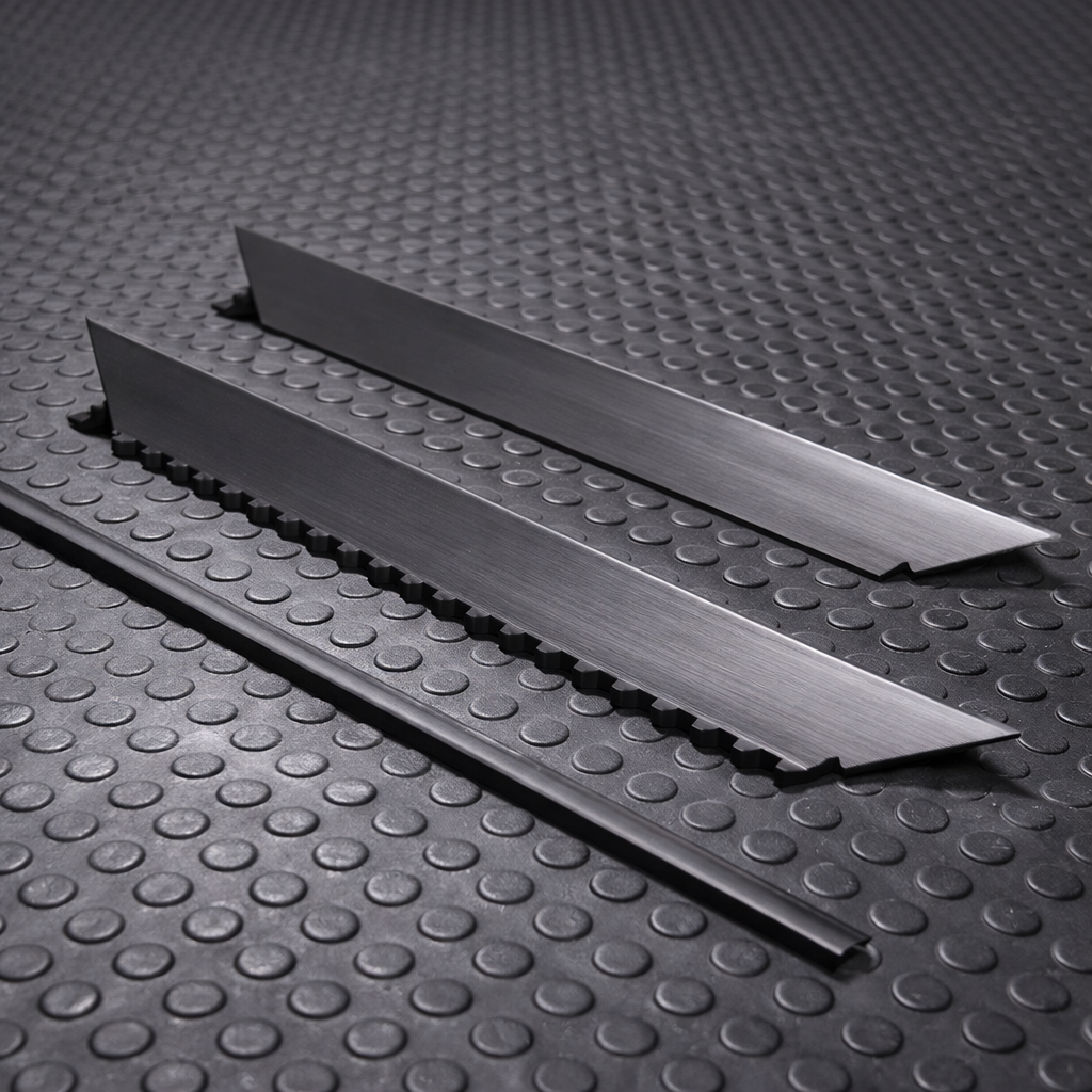 Nitrile Bevel Ramp – 91cm Black – Anti-Slip Modular – Indoor Use