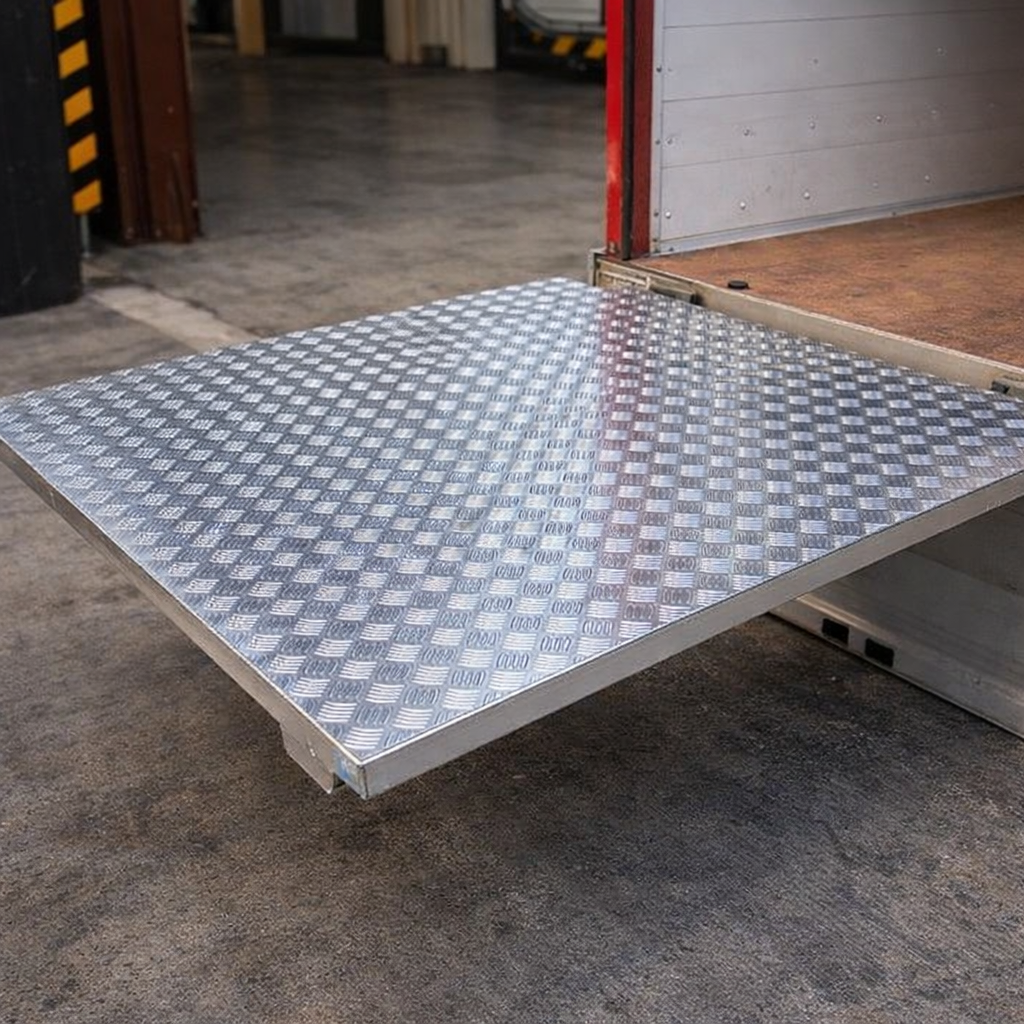 Removable Loading Bridge – 1500mm x 1250mm – 610kg Capacity – Commercial Use