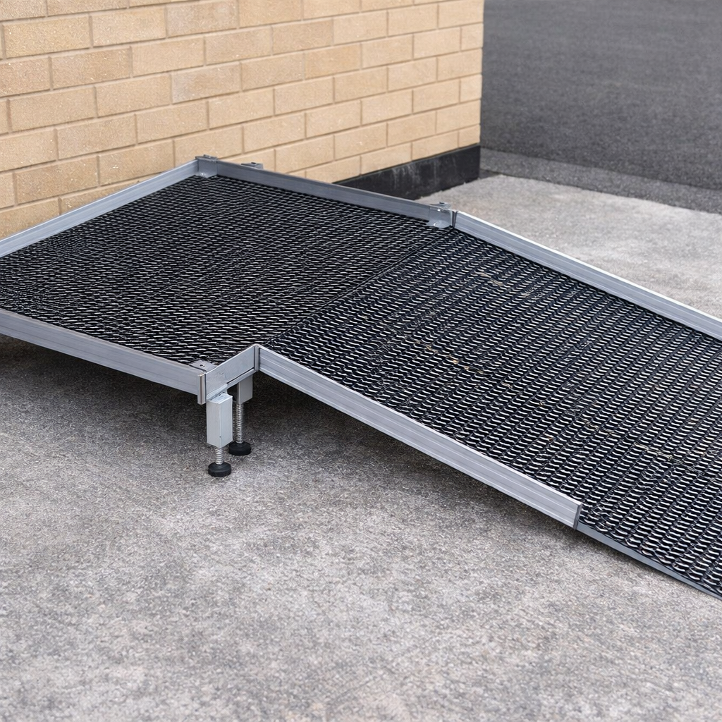 Aluminium Modular Ramp Kit – 1300mm x 1000mm – No Handrails – Wheelchair Access