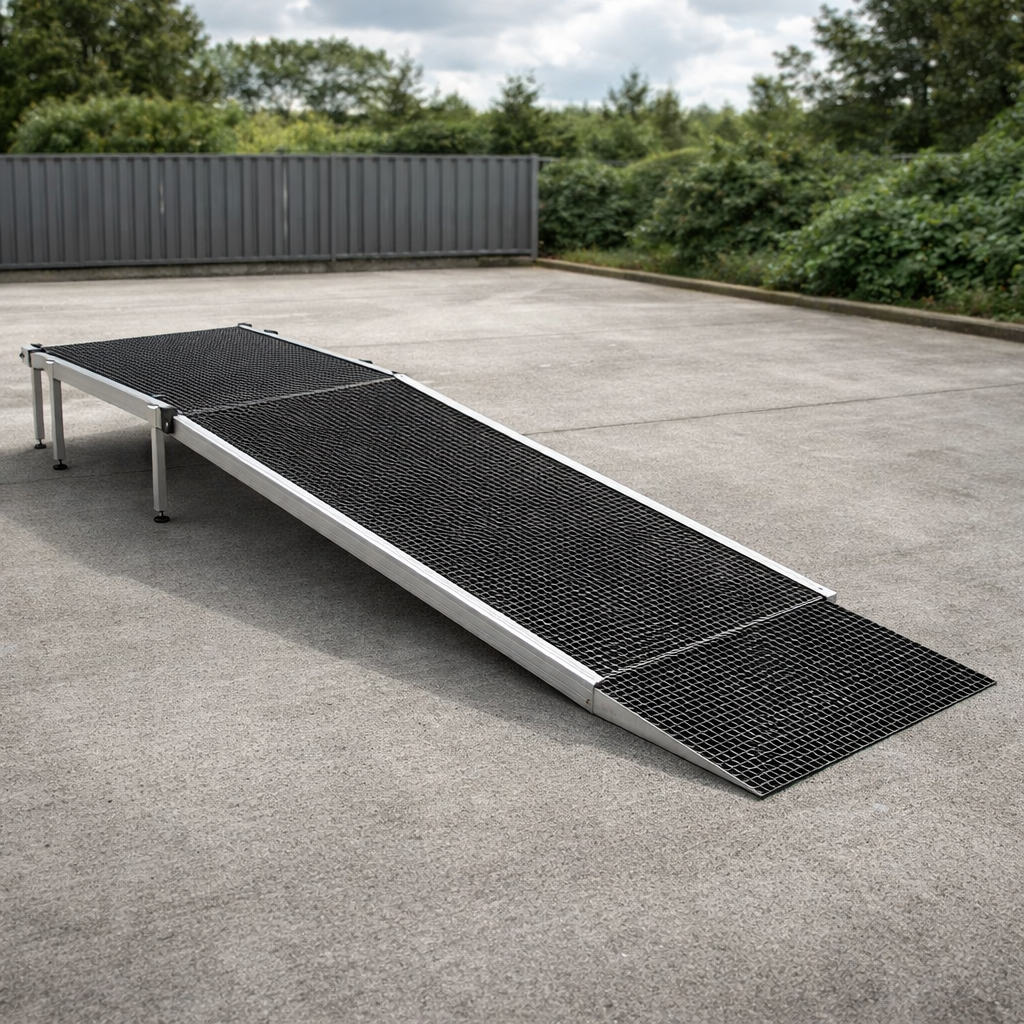 Modular Ramp Kit – 1300mm x 3000mm – Aluminium, No Handrails – Wheelchair Access