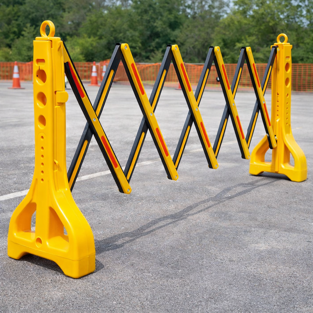 Expandable Safety Barrier – Black & Yellow – Water Filled – Commercial