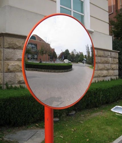 External Convex Mirror with Hood 3