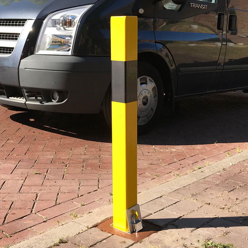 Heavy-Duty Removable Yellow Parking Security Post 3