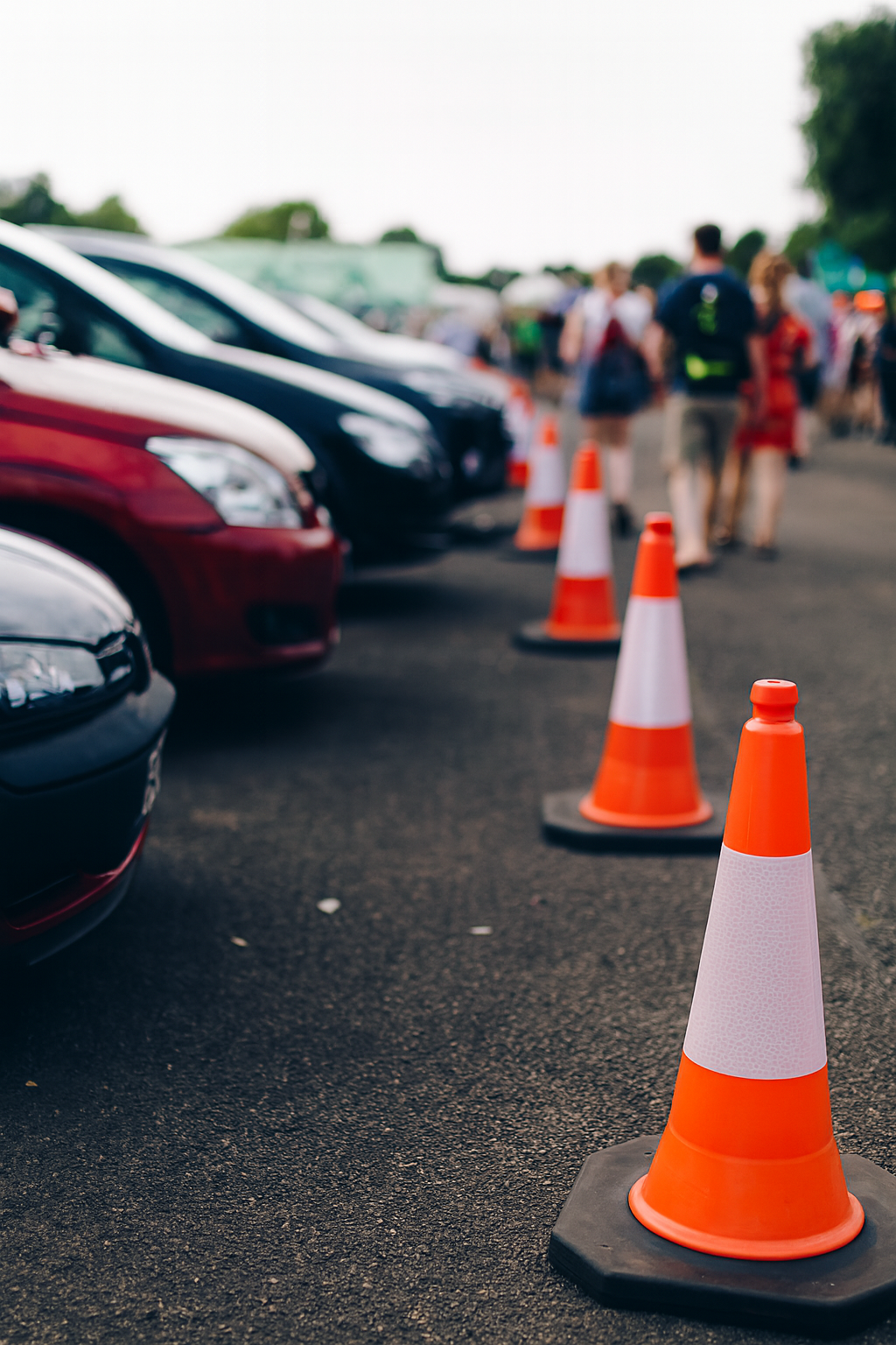 Highwayman 2-Part Motorway Traffic Cone 1