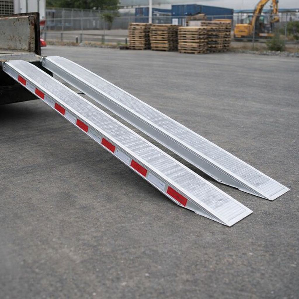 Aluminium Loading Ramps – 2500x400mm – 8000kg Capacity – Plant Use