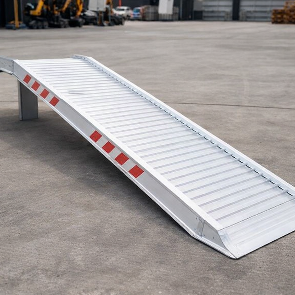 Aluminium Loading Ramp – 3500x400mm – 3000kg Capacity – Plant & Digger