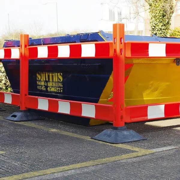 TRAFFIC-LINE HDPE Barrier Board – 2 m Plank, Red/White Reflective – Modular, Durable & Recyclable