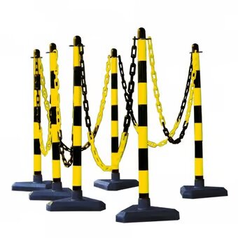 High-Visibility Yellow & Black Chain Post Safety Barrier Kit – 6 Concrete-Filled Posts, 10 m Chain, 10 Hooks & Links