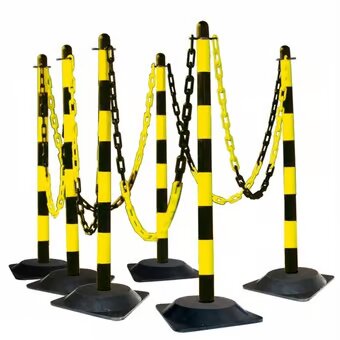 Ultra-Visible Yellow & Black Chain Post Kit – 6 Robust Posts, 10 m Chain with Hooks & Links | Recycled Rubber Heavy-Duty Base