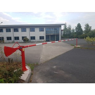 Heavy-Duty Manual Arm Barrier (6–9 Metres) – Industrial-Grade Secure Access Control for Wide Entrances