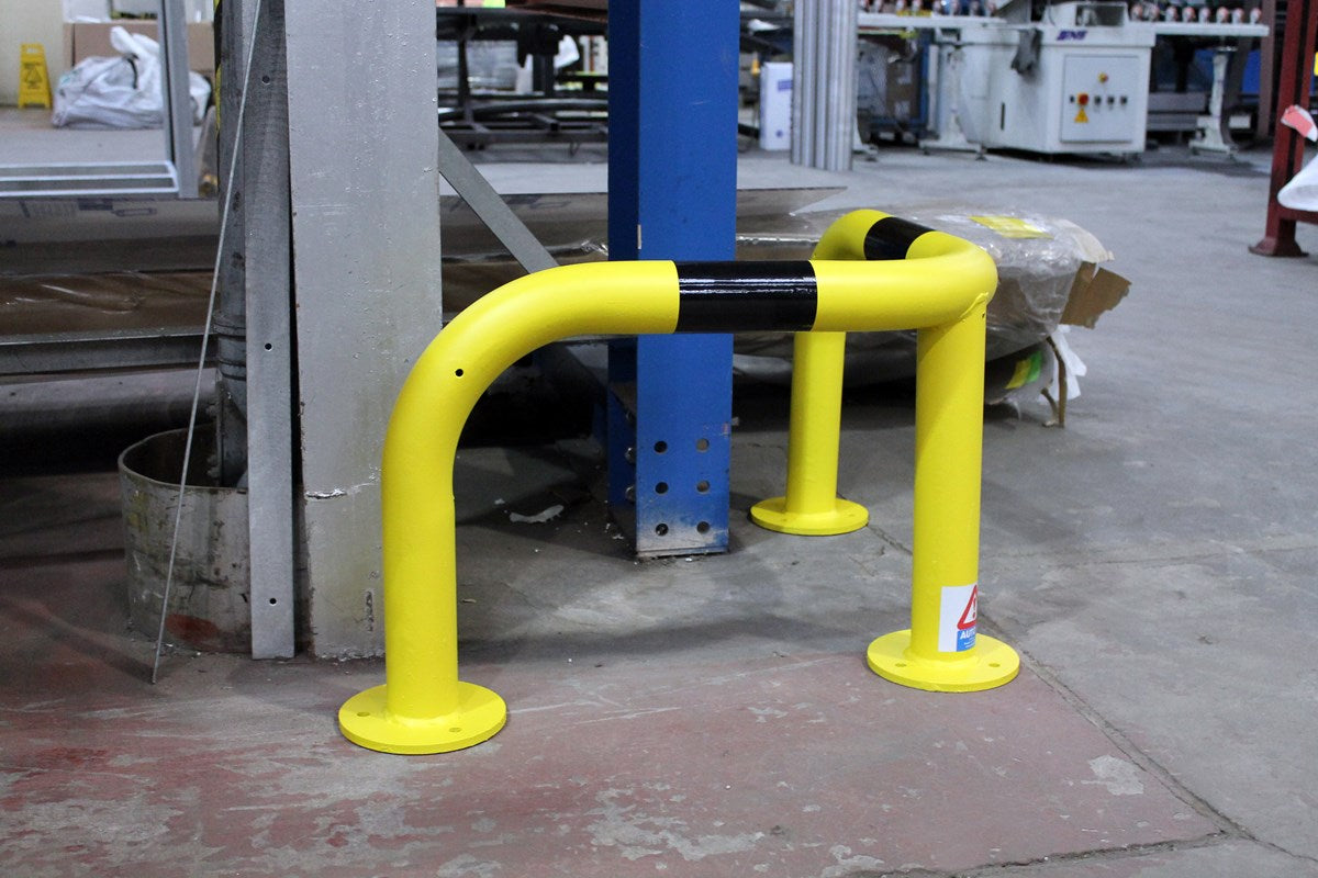 Heavy-Duty High-Visibility Corner Protection Hoop 2