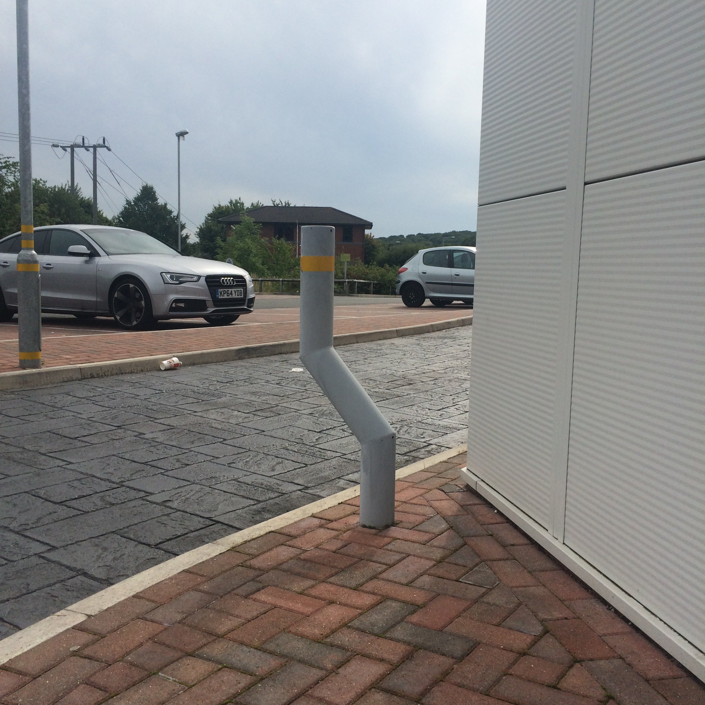 1100mm Cranked Safety Bollard – Above Ground, Impact-Resistant Steel Barrier for Pathways & Car Parks