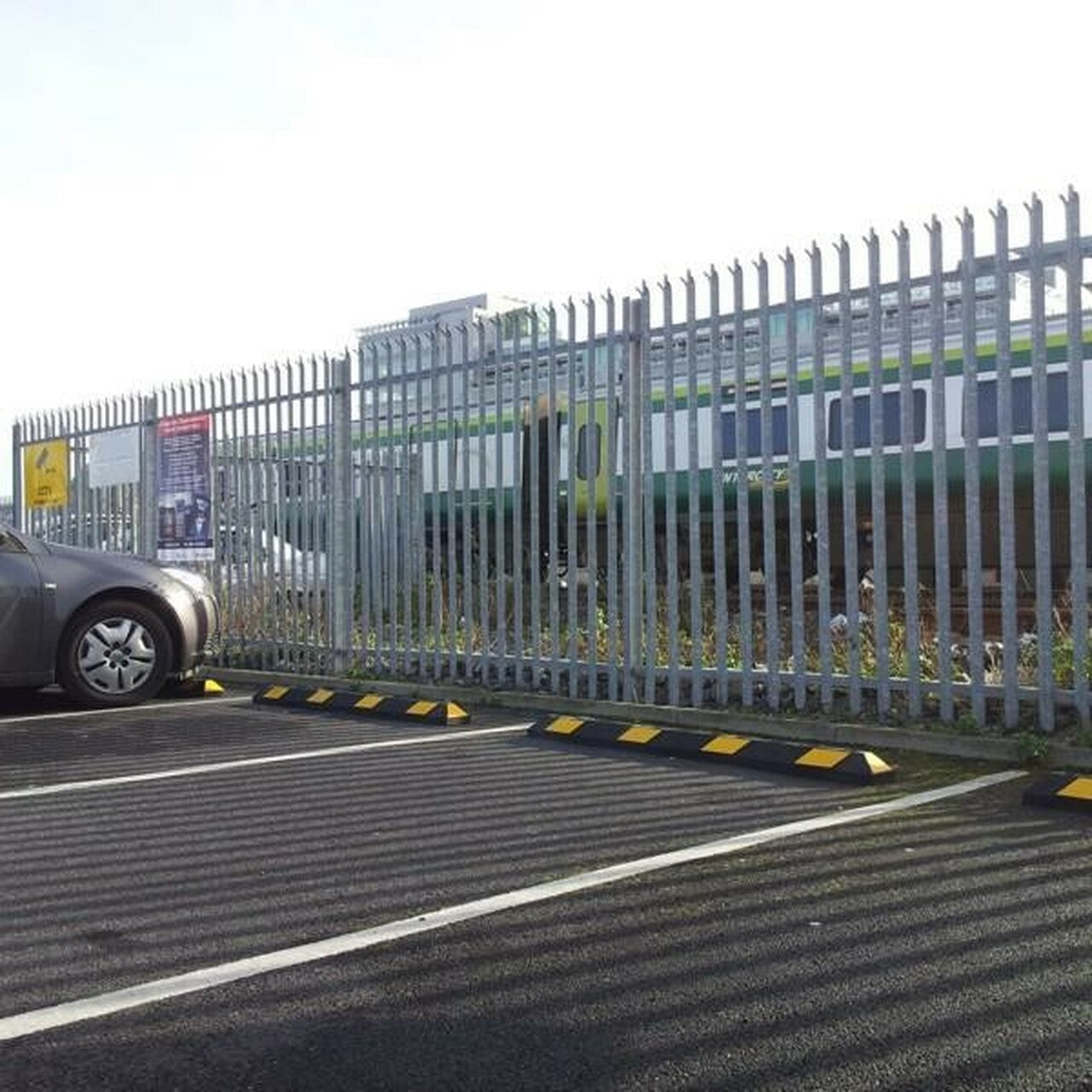 Dark Slate Gray Rubber Wheel Stop 1800mm