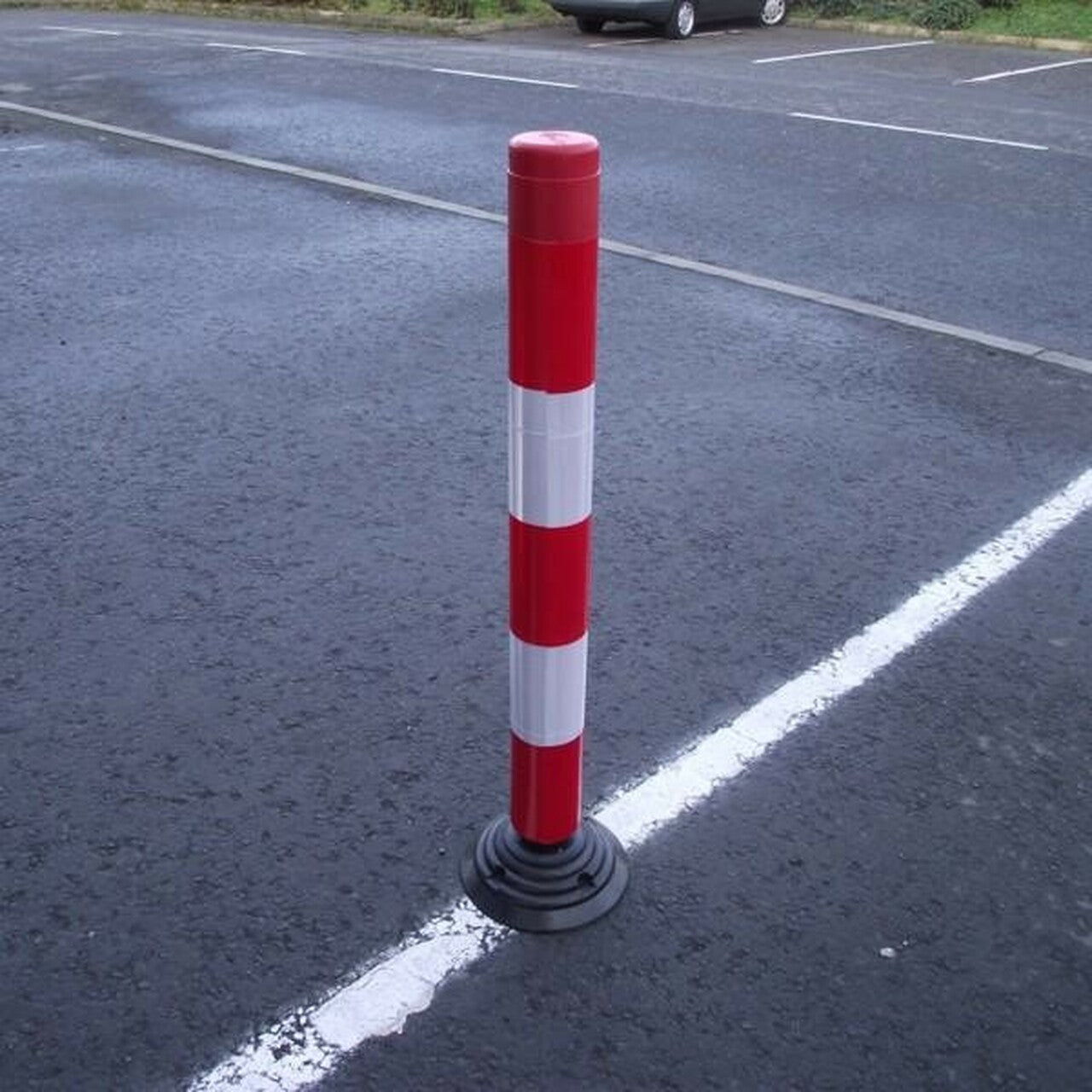 Dim Gray Self Righting Flexible Post - Off Highway