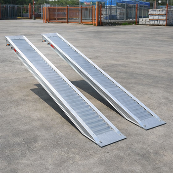 Aluminium Loading Ramps – 5500x580 – 8570kg Capacity – Industrial