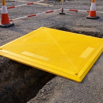 Trench Cover – 1220mm x 1600mm – 3500kg Capacity – Construction & Maintenance