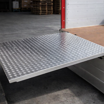 Removable Loading Bridge – 1800mm x 1250mm – 610kg Capacity – Commercial Use