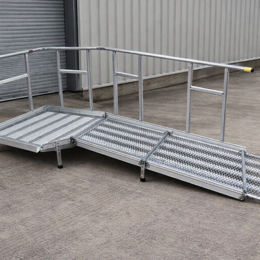 Aluminium Modular Ramp Kit – 900mm x 4000mm – Handrails – Wheelchair Access