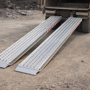 Heavy Duty Loading Ramps – 4000mm x 600mm – 19,000kg Capacity – Industrial Use