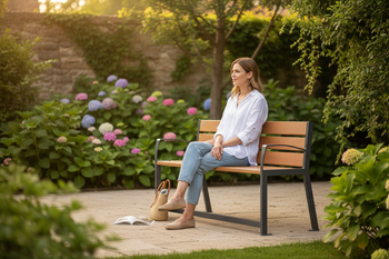 Premium Eco-Responsible Mobility Bench with Recycled Materials for Accessibility and Low Maintenance