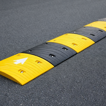 Speed Bump Kit – 2.5M Length – 50mm High – Road Safety