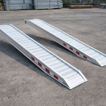 Aluminium Loading Ramps – 4000mm x 580mm – 15010kg Capacity – Industrial Use