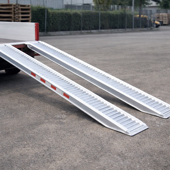 Aluminium Loading Ramps – 3000mm x 400mm – 2500kg Capacity – Vehicle Access