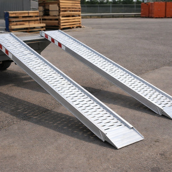 Aluminium Loading Ramps – 5500mm x 510mm – 4110kg Capacity – Heavy Duty Plant & Digger Use