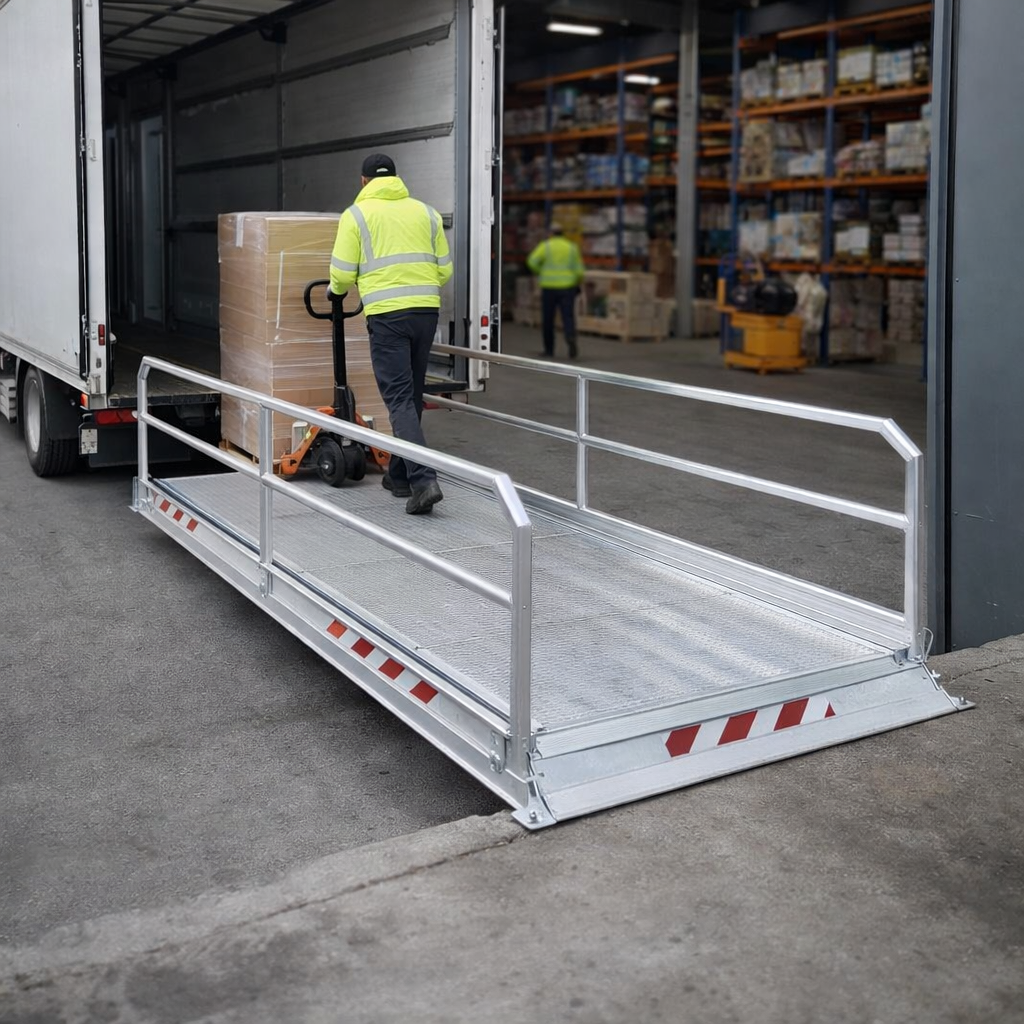 Vehicle Gangway – 5055mm Length, 1250mm Width – Heavy Duty – Commercial Use