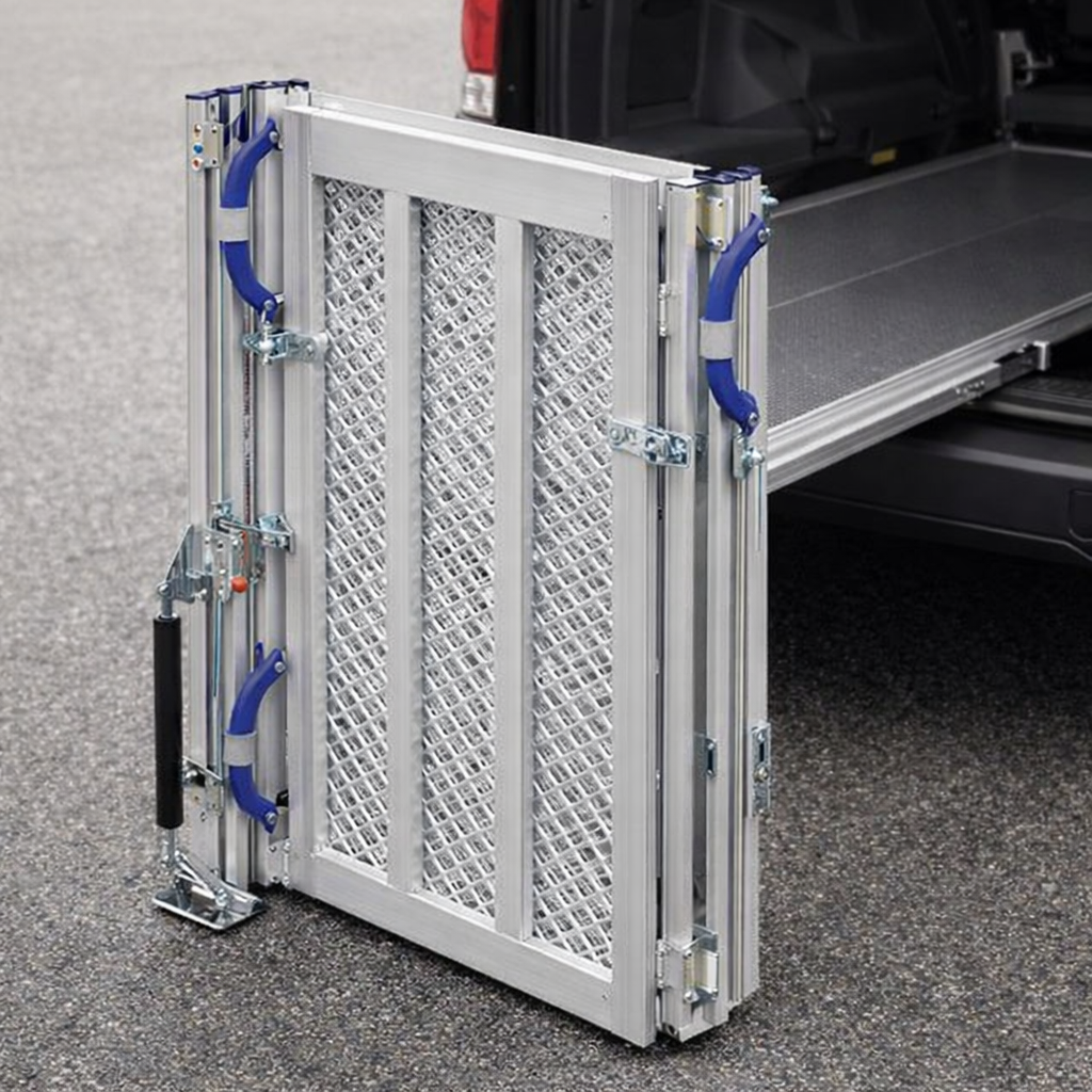 Folding Vehicle Ramp – 900mm Wide – 400kg Capacity – Commercial Use