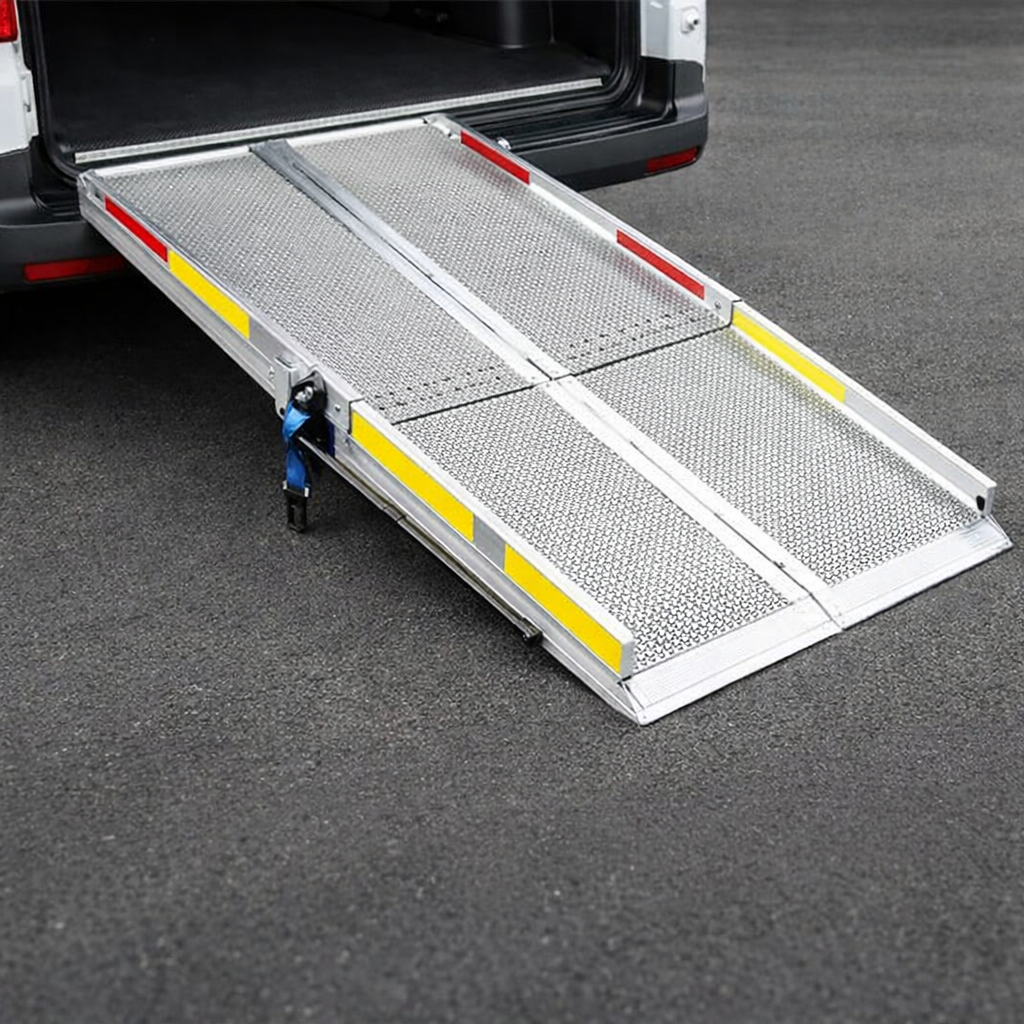 Vehicle Folding Ramp – 900mm Wide – 600kg Capacity – Professional Use