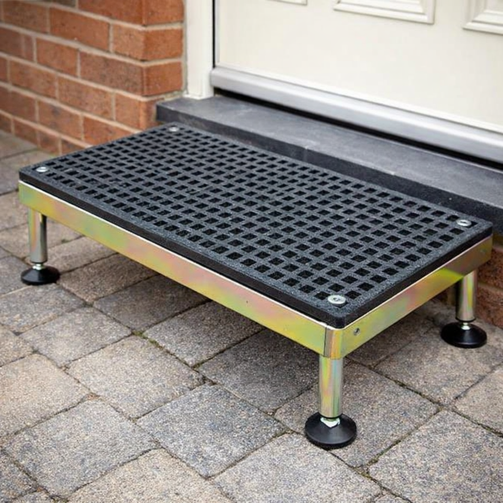 Half Step – Standard Size 115 x 760 x 405mm – 300kg Capacity – Mobility Aid