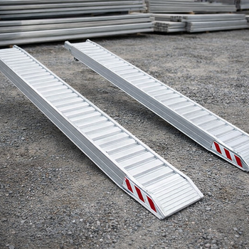Aluminium Loading Ramps – 3000mm x 300mm – 1330kg Capacity – Plant & Machinery