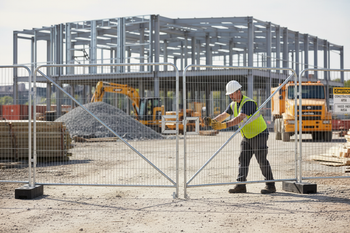 Premium Heavy Duty Vehicle Gate for Temporary Fencing - 2000 x 4400 mm with Sliding Latch and Integrated Wheels