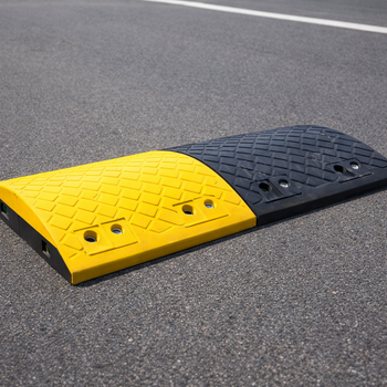 Heavy Duty Speed Bump – 1000mm x 450mm x 60mm – Steel Plate – Traffic Management
