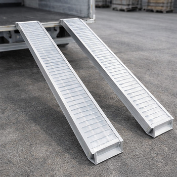 Heavy Duty Aluminium Loading Ramps – 4500mm x 390mm – 5485kg Capacity – Industrial Use