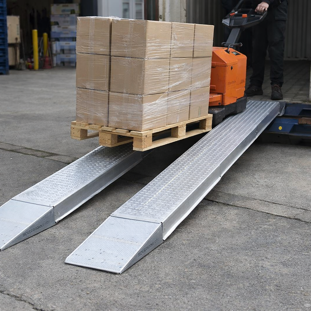 Container Ramp – 800mm x 315mm – 2000kg Capacity – Industrial Use