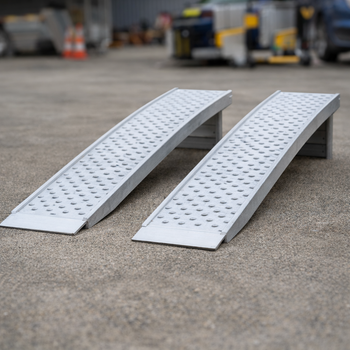Car Ramps – 2000mm x 415mm – 2518kg Capacity – Vehicle Access