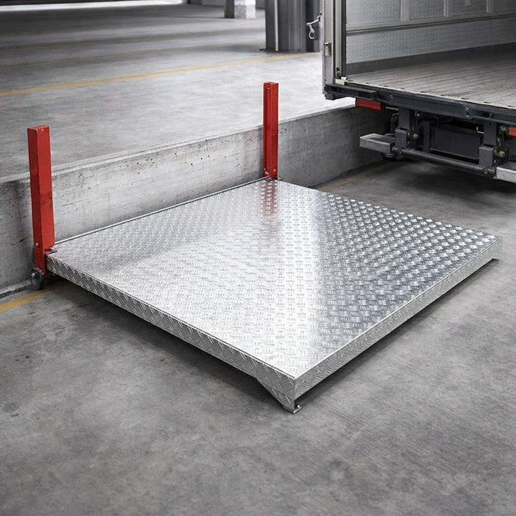 Removable Loading Bridge – 1800mm x 1250mm – 1250kg Capacity – Pallet Truck Access