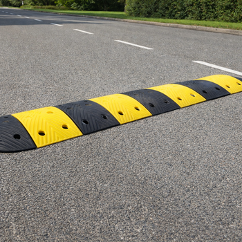High-Performance Speed Bump Kit – 75mm High – 4.0M Length – Commercial