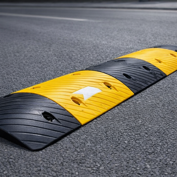 Speed Bump Kit – 1.5M – 50mm High – Commercial Use